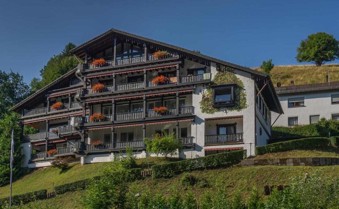Kraehenbad Hotel Alpirsbach Exteriör bild